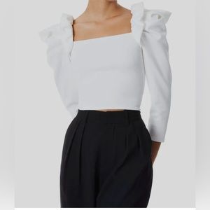 Alice & Olivia Genny Puff shoulder